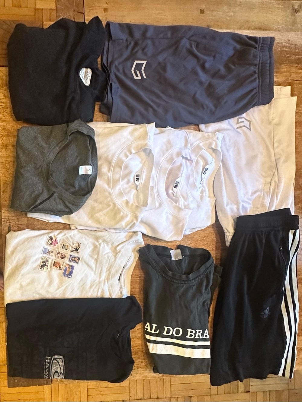 Men’s BUNDLE, size small- t-shirts (athletic and other). J-Crew, Adidas, Uniqlo
